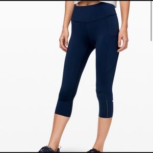 Fast and free 19” lululemon leggings